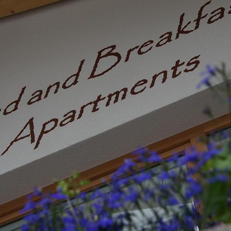 Monti Pallidi B&B Apartments Corvara In Badia Eksteriør bilde