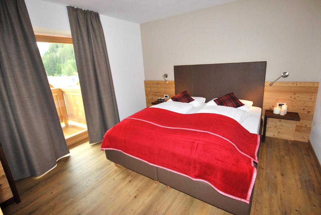 Monti Pallidi B&B Apartments Corvara In Badia Rom bilde